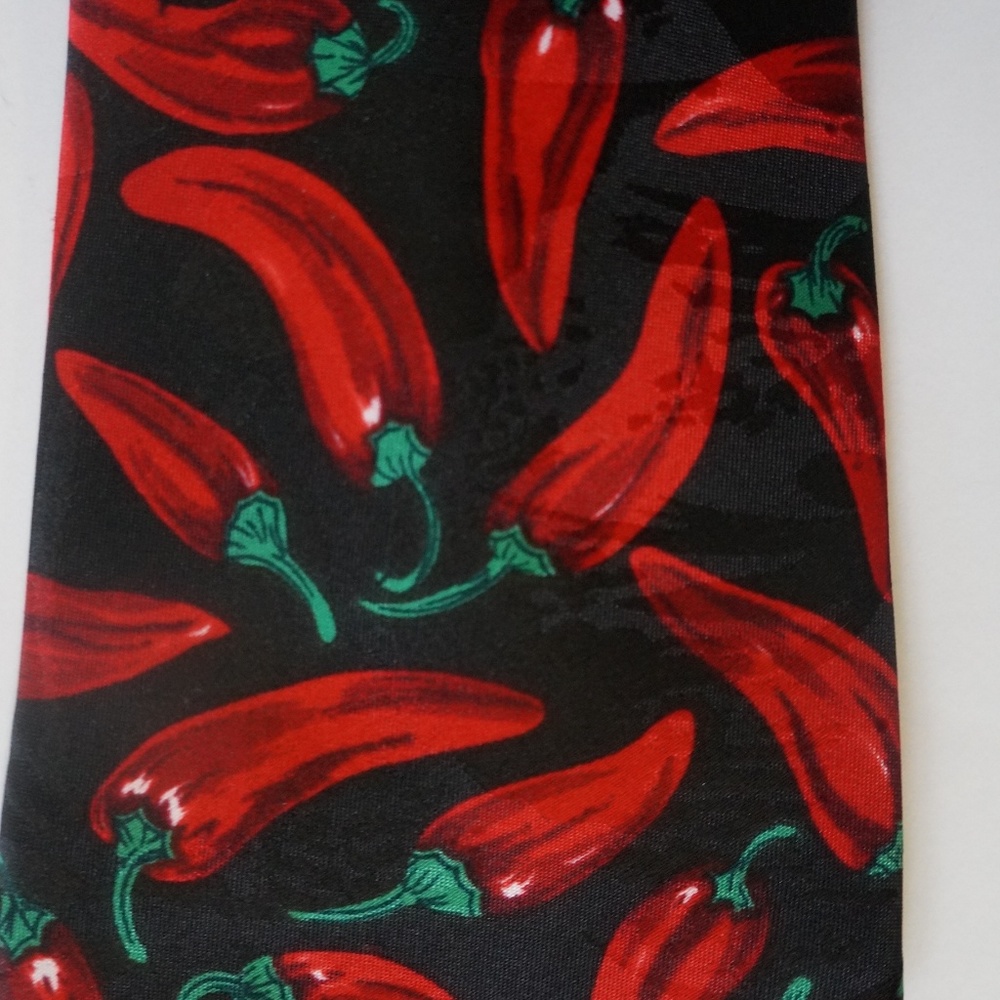 Chili Pepper Red Hot Men's Black Tie - Picture 2 of 4